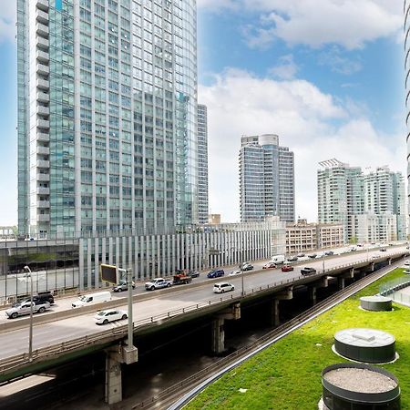 Downtown Toronto Condo Near Cn Tower, Mtcc, Rogers Center , Union Station ภายนอก รูปภาพ