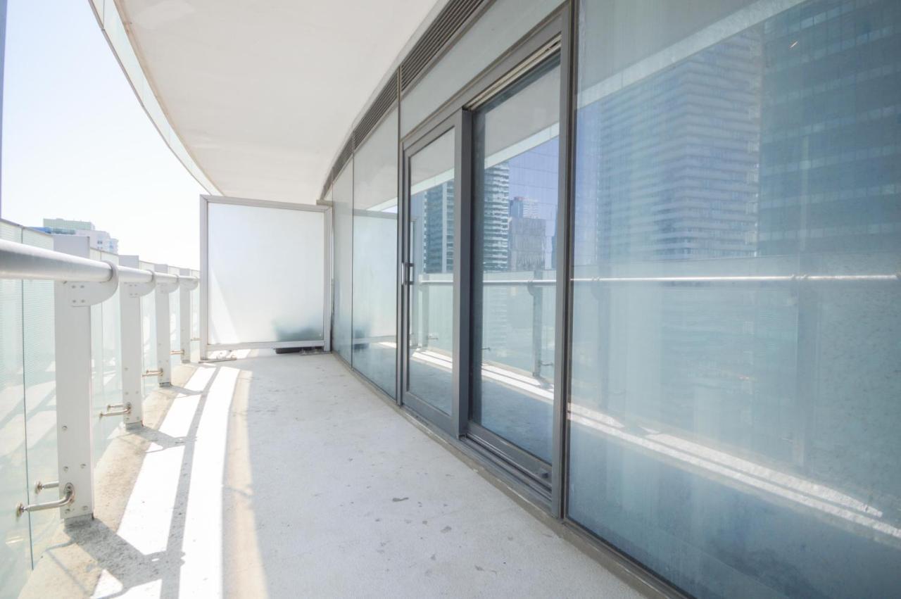 Downtown Toronto Condo Near Cn Tower, Mtcc, Rogers Center , Union Station ภายนอก รูปภาพ
