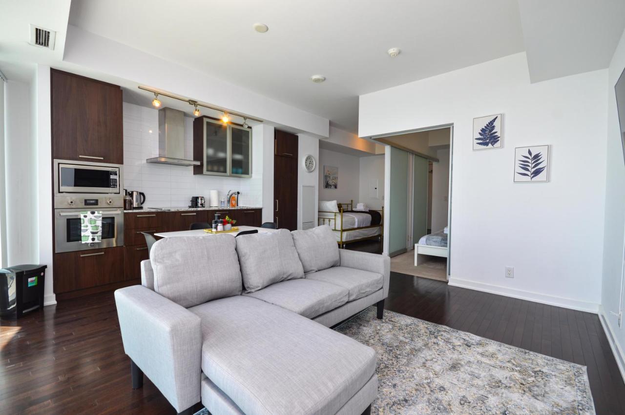 Downtown Toronto Condo Near Cn Tower, Mtcc, Rogers Center , Union Station ภายนอก รูปภาพ