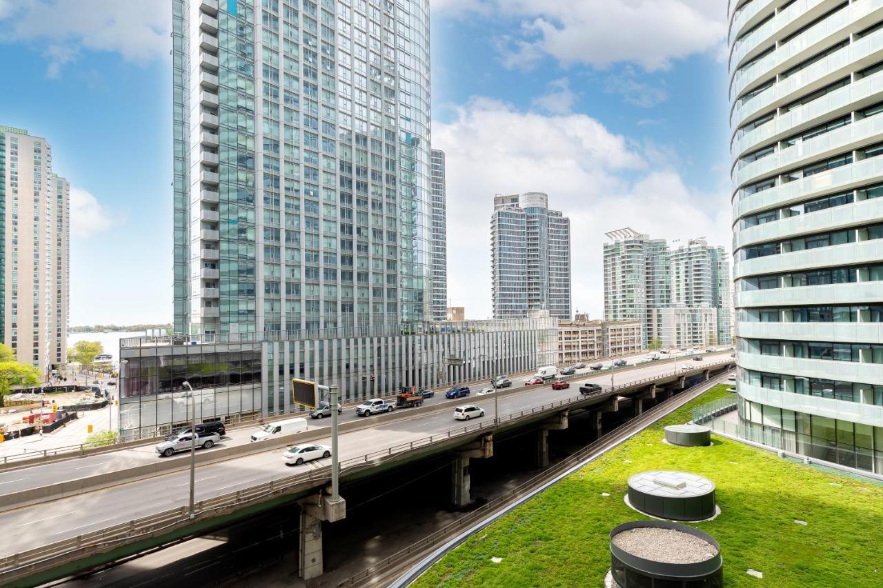 Downtown Toronto Condo Near Cn Tower, Mtcc, Rogers Center , Union Station ภายนอก รูปภาพ