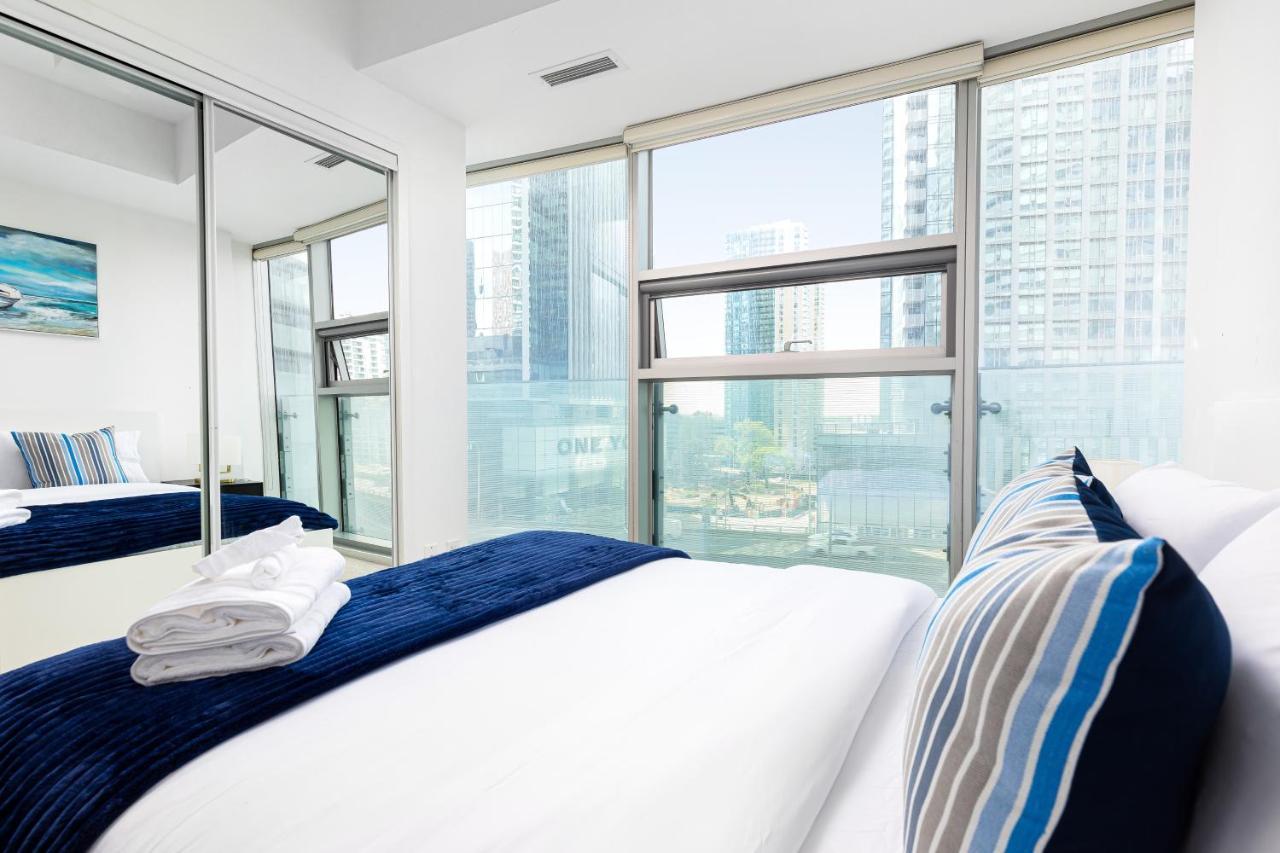 Downtown Toronto Condo Near Cn Tower, Mtcc, Rogers Center , Union Station ภายนอก รูปภาพ