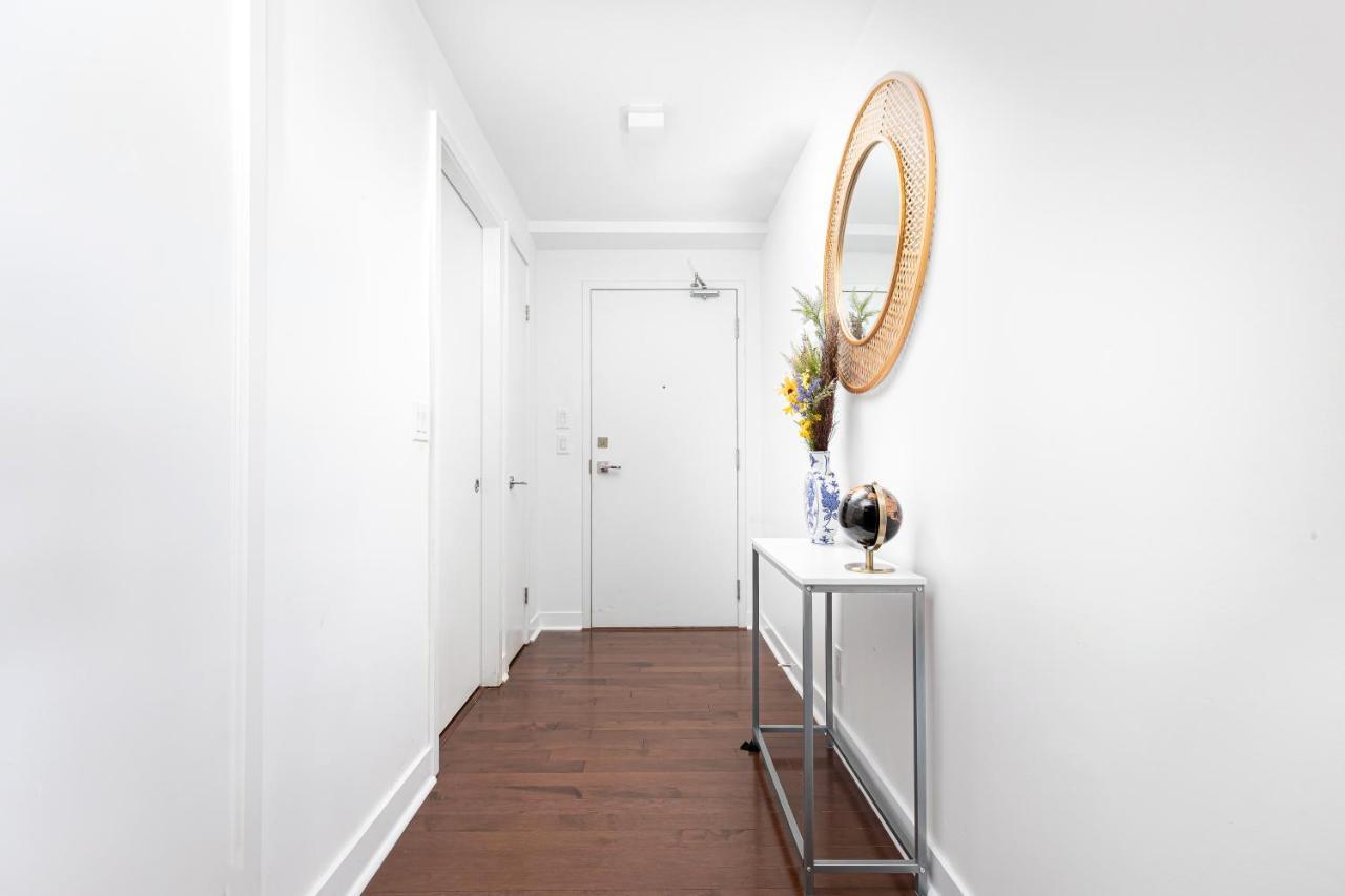 Downtown Toronto Condo Near Cn Tower, Mtcc, Rogers Center , Union Station ภายนอก รูปภาพ