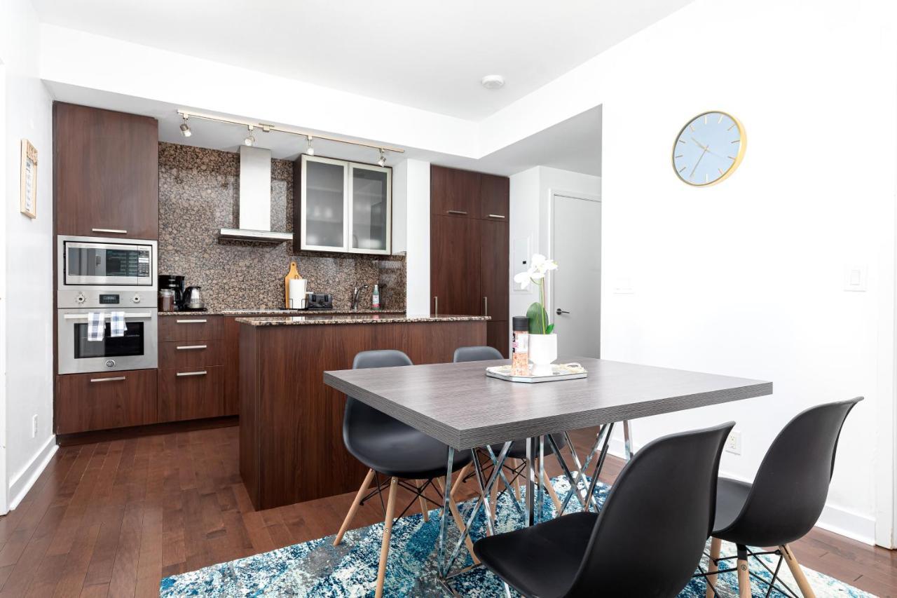 Downtown Toronto Condo Near Cn Tower, Mtcc, Rogers Center , Union Station ภายนอก รูปภาพ
